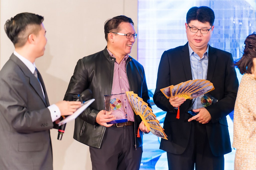 [活動攝影]聚鼎集團2025尾牙饗宴-最專業的團隊完成每場完美活動攝影，拍的不只好更要快! #即時攝影
