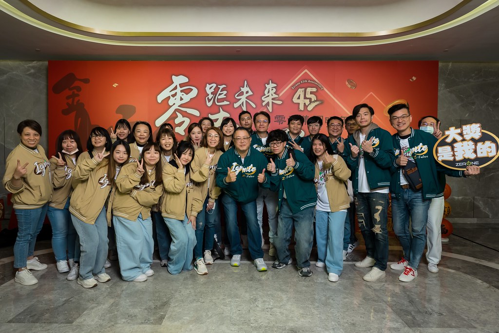 [即拍即印]2025零壹集團旺年會-最專業的團隊完成每場完美活動攝影，拍的不只好更要快! #活動拍立得