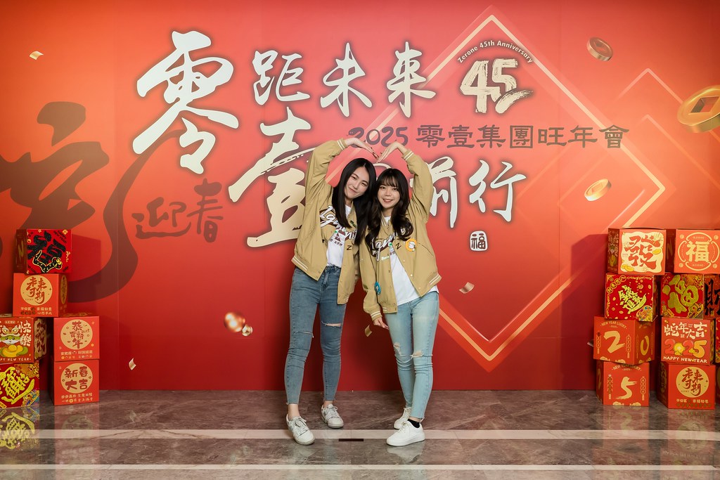 [即拍即印]2025零壹集團旺年會-最專業的團隊完成每場完美活動攝影，拍的不只好更要快! #即時攝影