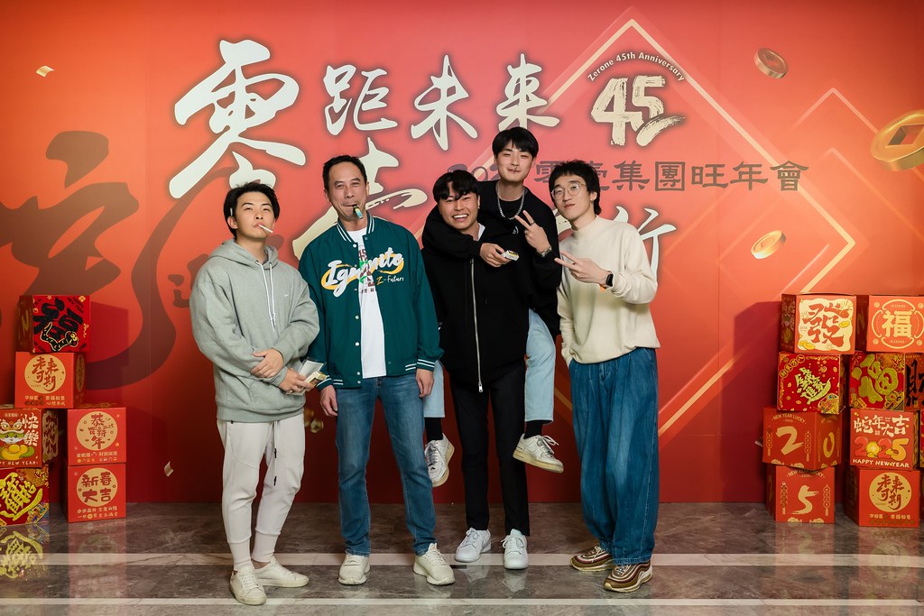 [即拍即印]2025零壹集團旺年會-最專業的團隊完成每場完美活動攝影，拍的不只好更要快! #活動拍攝