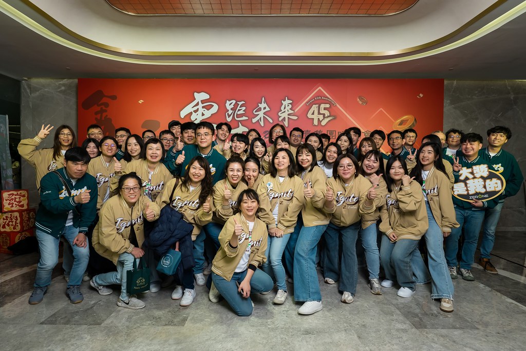 [即拍即印]2025零壹集團旺年會-最專業的團隊完成每場完美活動攝影，拍的不只好更要快! #活動拍攝