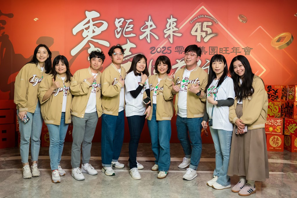[即拍即印]2025零壹集團旺年會-最專業的團隊完成每場完美活動攝影，拍的不只好更要快! #活動攝影