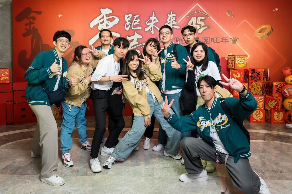 [即拍即印]2025零壹集團旺年會-最專業的團隊完成每場完美活動攝影，拍的不只好更要快! #活動拍攝