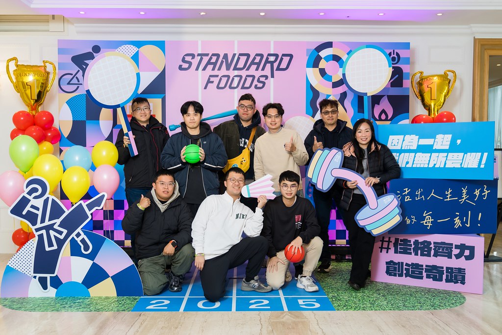 [即拍即印]2025佳格春酒-最專業的團隊完成每場完美活動攝影，拍的不只好更要快! #活動拍攝