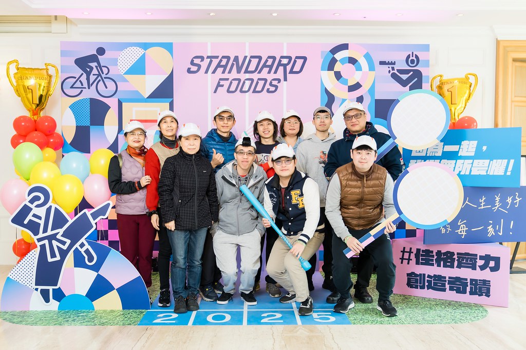 [即拍即印]2025佳格春酒-最專業的團隊完成每場完美活動攝影，拍的不只好更要快! #雲端攝影