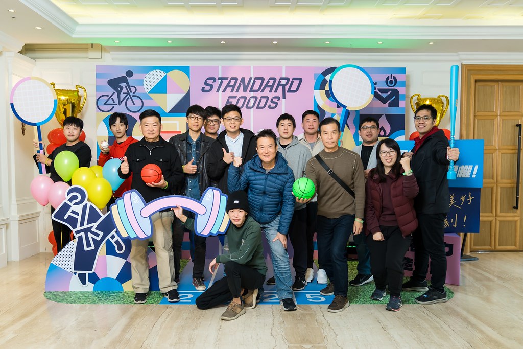 [即拍即印]2025佳格春酒-最專業的團隊完成每場完美活動攝影，拍的不只好更要快! #活動攝影