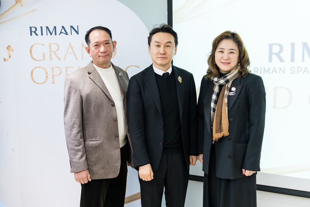 [活動攝影]台中力曼開幕儀式-最專業的團隊完成每場完美活動攝影，拍的不只好更要快! #即拍即印
