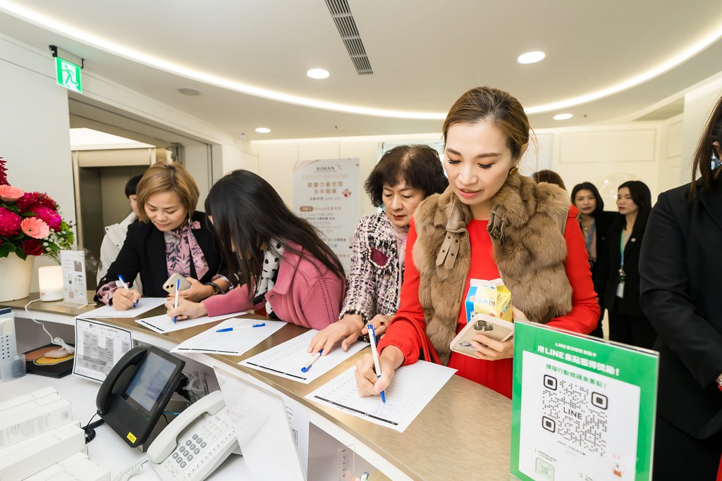 [活動攝影]台中力曼開幕儀式-最專業的團隊完成每場完美活動攝影，拍的不只好更要快! #即時攝影