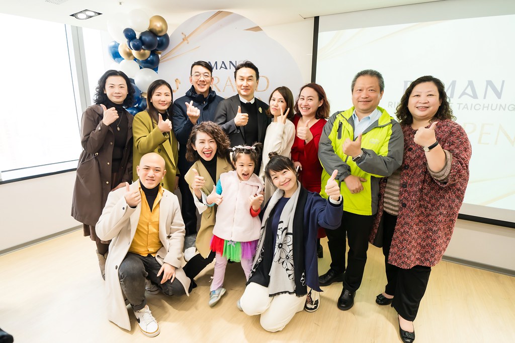 [活動攝影]台中力曼開幕儀式-最專業的團隊完成每場完美活動攝影，拍的不只好更要快! #即拍即印