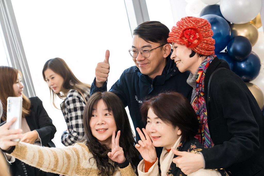 [活動攝影]台中力曼開幕儀式-最專業的團隊完成每場完美活動攝影，拍的不只好更要快! #活動拍立得