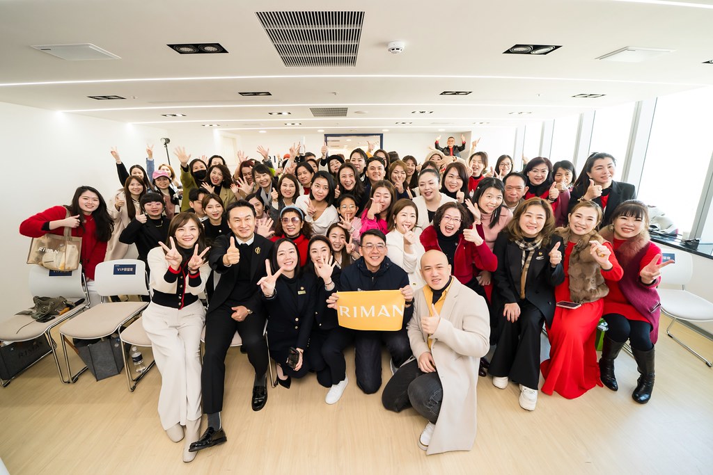 [活動攝影]台中力曼開幕儀式-最專業的團隊完成每場完美活動攝影，拍的不只好更要快! #即拍即印