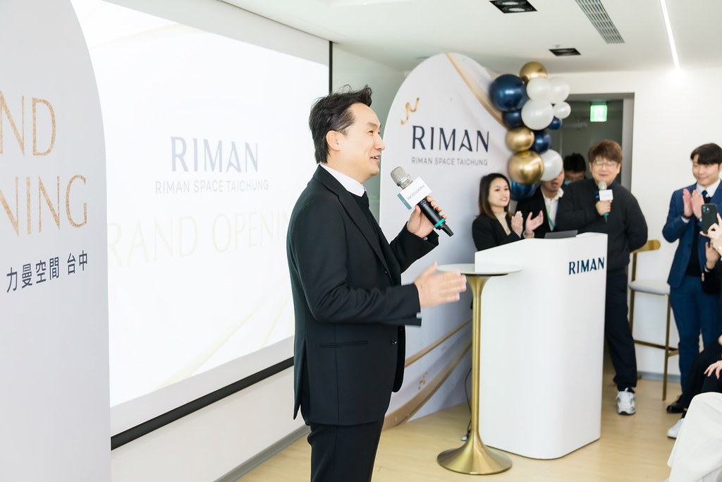 [活動攝影]台中力曼開幕儀式-最專業的團隊完成每場完美活動攝影，拍的不只好更要快! #尾牙攝影