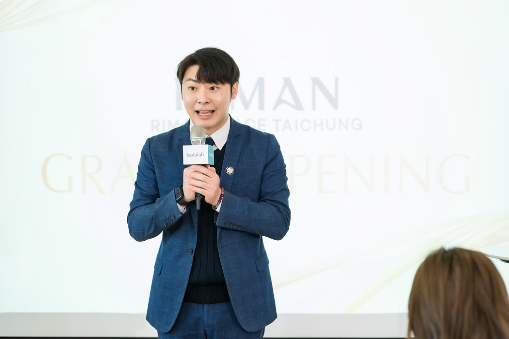 [活動攝影]台中力曼開幕儀式-最專業的團隊完成每場完美活動攝影，拍的不只好更要快! #雲端攝影