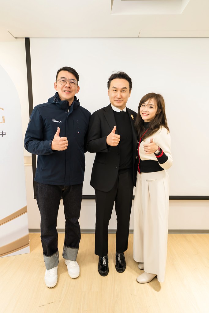 [活動攝影]台中力曼開幕儀式-最專業的團隊完成每場完美活動攝影，拍的不只好更要快! #活動拍攝