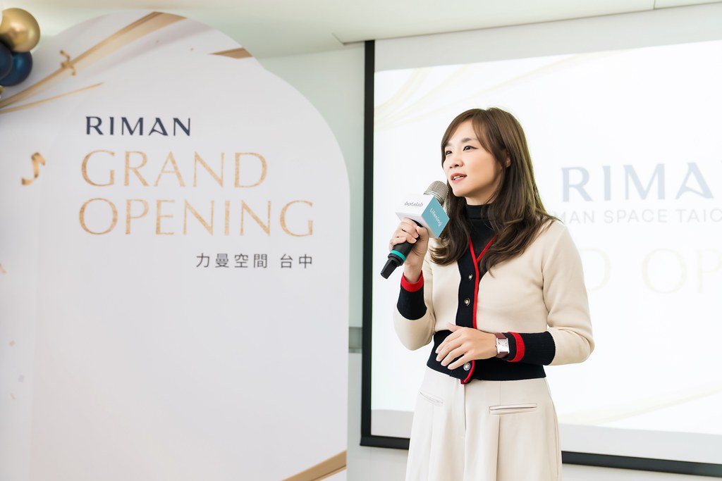 [活動攝影]台中力曼開幕儀式-最專業的團隊完成每場完美活動攝影，拍的不只好更要快! #活動拍立得