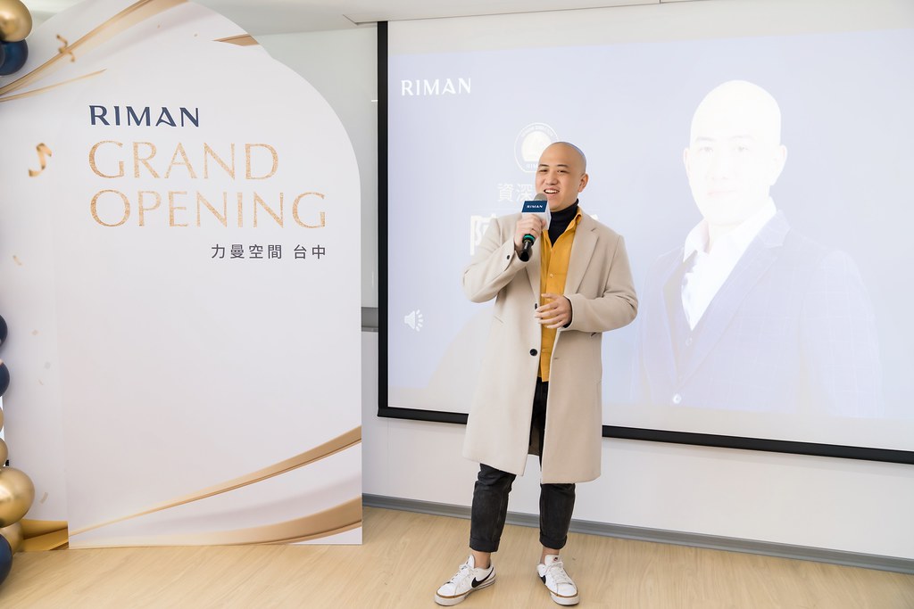 [活動攝影]台中力曼開幕儀式-最專業的團隊完成每場完美活動攝影，拍的不只好更要快! #活動拍立得