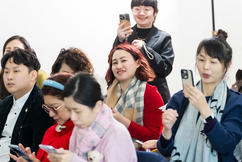 [活動攝影]台中力曼開幕儀式-最專業的團隊完成每場完美活動攝影，拍的不只好更要快! #活動拍立得