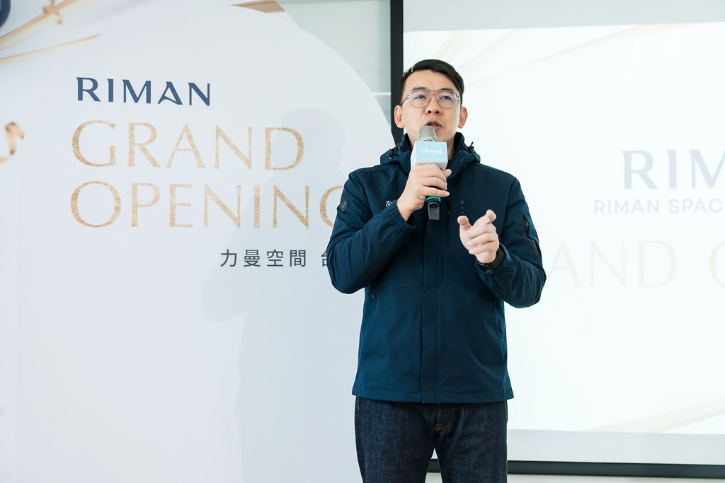 [活動攝影]台中力曼開幕儀式-最專業的團隊完成每場完美活動攝影，拍的不只好更要快! #即拍即印