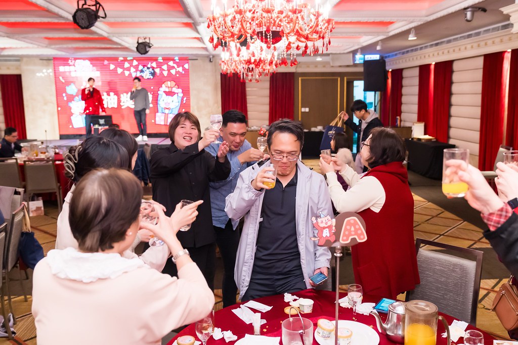 [活動攝影、即拍即印]吉逗貓 春酒感恩晚宴-最專業的團隊完成每場完美活動攝影，拍的不只好更要快! #活動拍立得