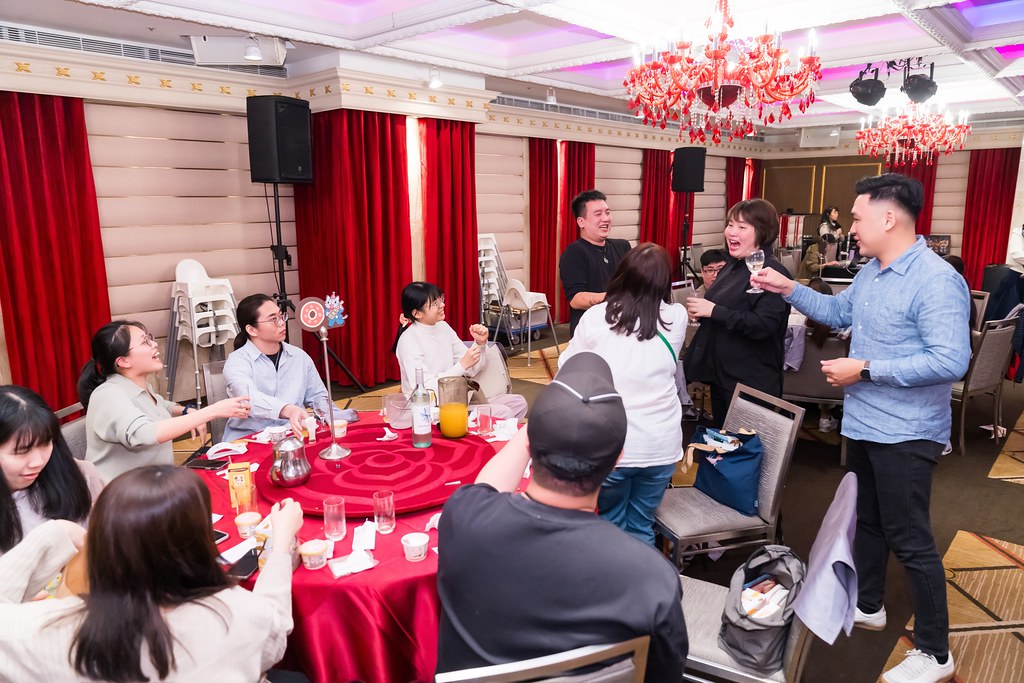 [活動攝影、即拍即印]吉逗貓 春酒感恩晚宴-最專業的團隊完成每場完美活動攝影，拍的不只好更要快! #尾牙攝影