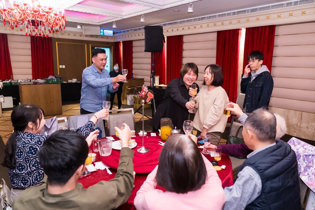 [活動攝影、即拍即印]吉逗貓 春酒感恩晚宴-最專業的團隊完成每場完美活動攝影，拍的不只好更要快! #尾牙攝影