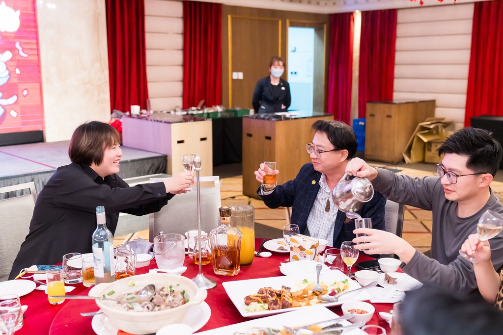 [活動攝影、即拍即印]吉逗貓 春酒感恩晚宴-最專業的團隊完成每場完美活動攝影，拍的不只好更要快! #活動攝影