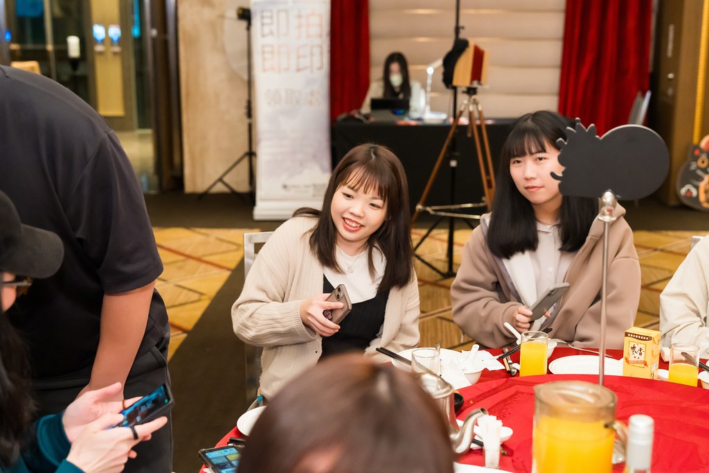 [活動攝影、即拍即印]吉逗貓 春酒感恩晚宴-最專業的團隊完成每場完美活動攝影，拍的不只好更要快! #活動拍立得