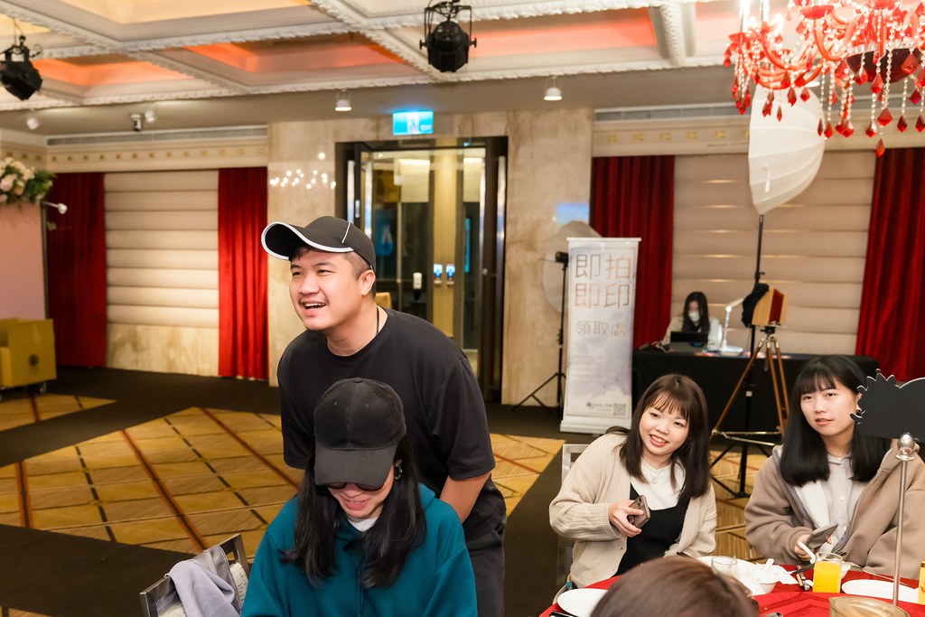 [活動攝影、即拍即印]吉逗貓 春酒感恩晚宴-最專業的團隊完成每場完美活動攝影，拍的不只好更要快! #活動拍立得