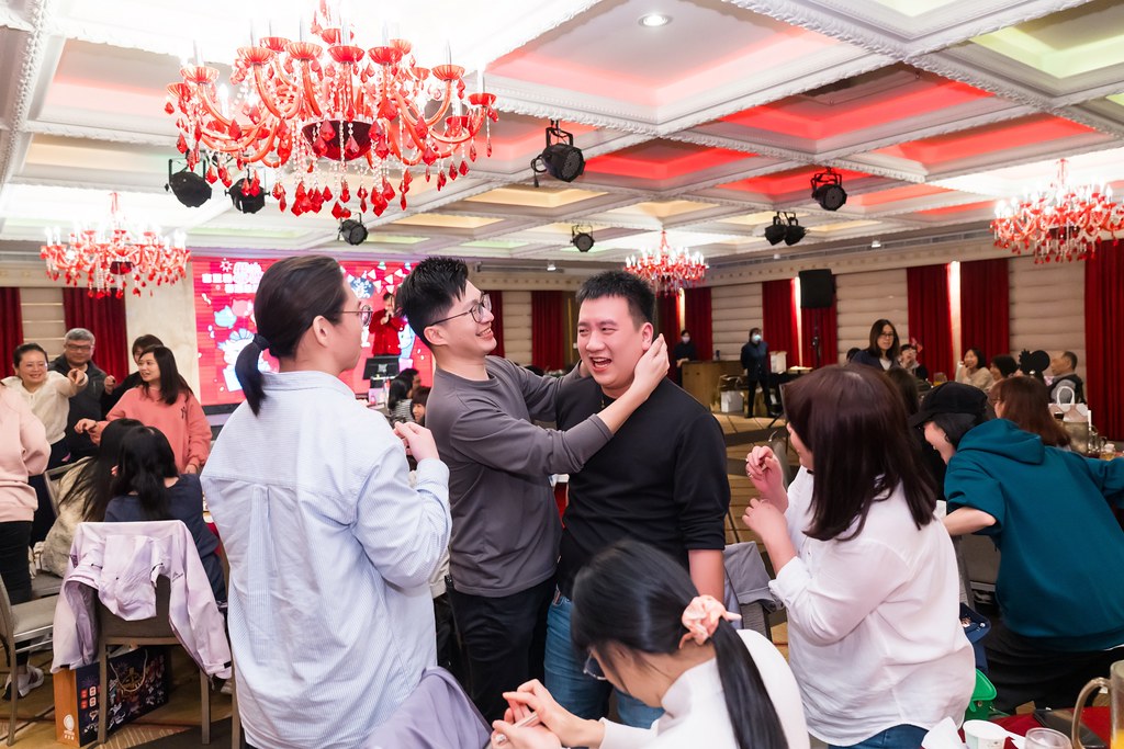 [活動攝影、即拍即印]吉逗貓 春酒感恩晚宴-最專業的團隊完成每場完美活動攝影，拍的不只好更要快! #即時攝影