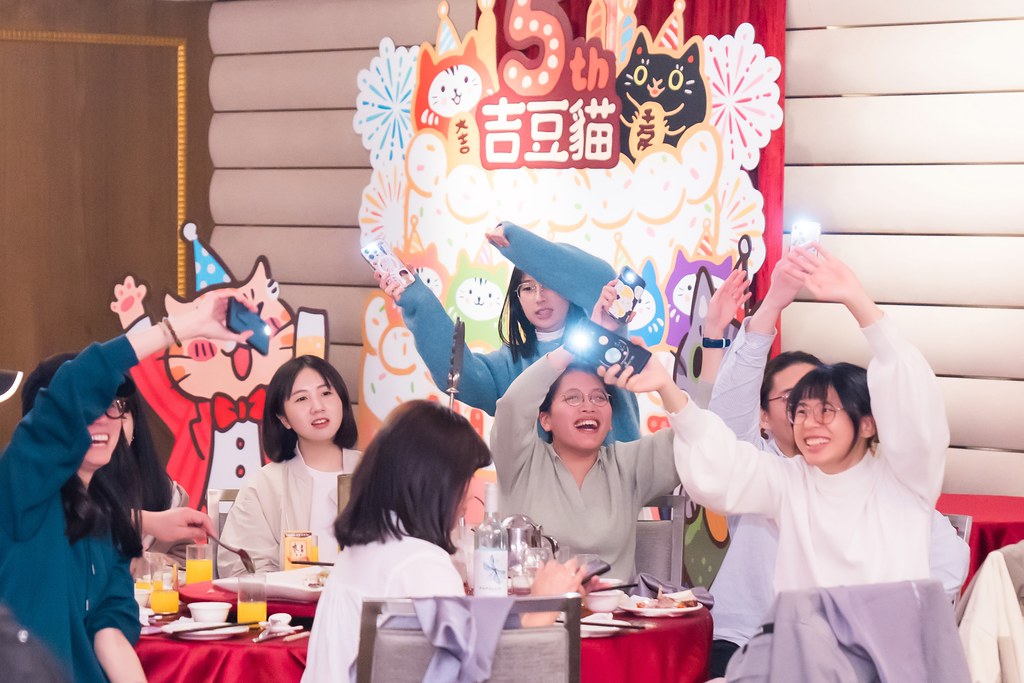 [活動攝影、即拍即印]吉逗貓 春酒感恩晚宴-最專業的團隊完成每場完美活動攝影，拍的不只好更要快! #活動攝影