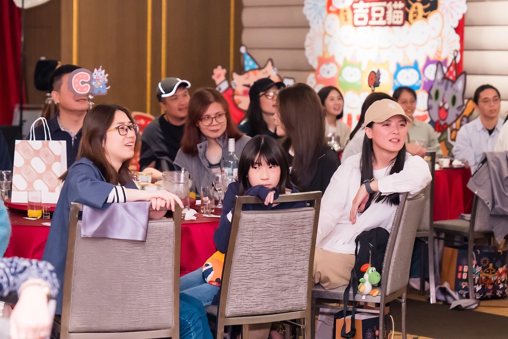 [活動攝影、即拍即印]吉逗貓 春酒感恩晚宴-最專業的團隊完成每場完美活動攝影，拍的不只好更要快! #雲端攝影