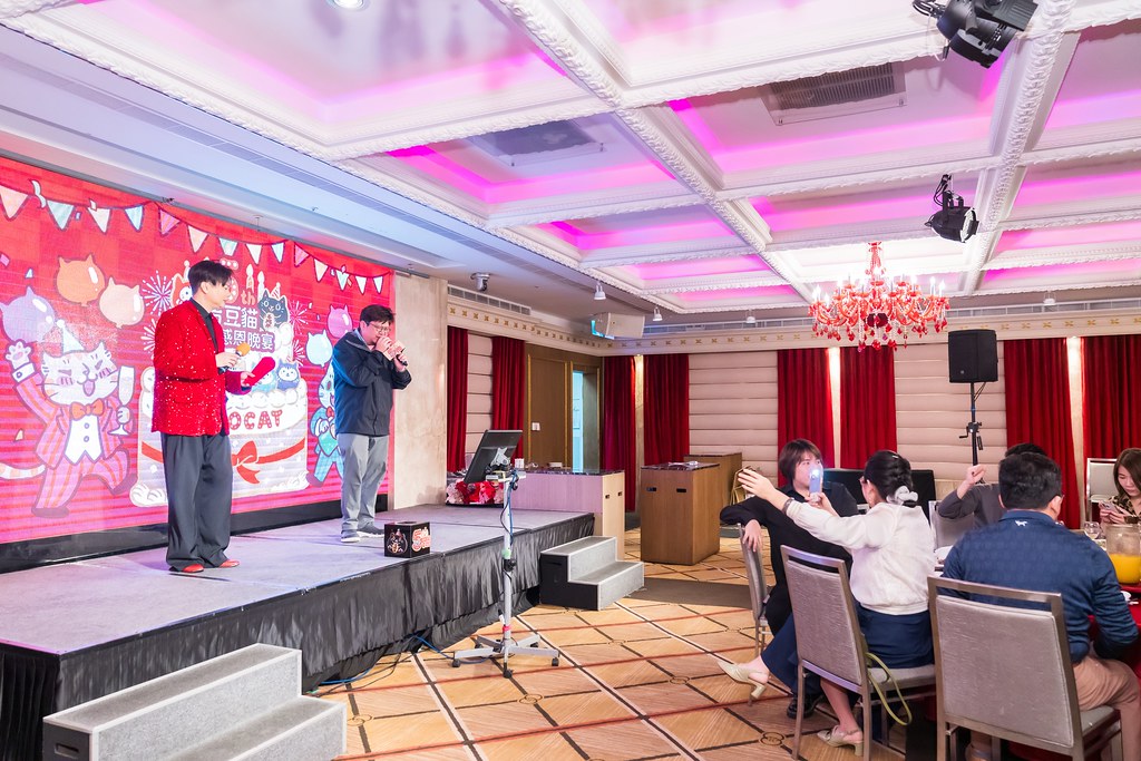 [活動攝影、即拍即印]吉逗貓 春酒感恩晚宴-最專業的團隊完成每場完美活動攝影，拍的不只好更要快! #活動拍立得