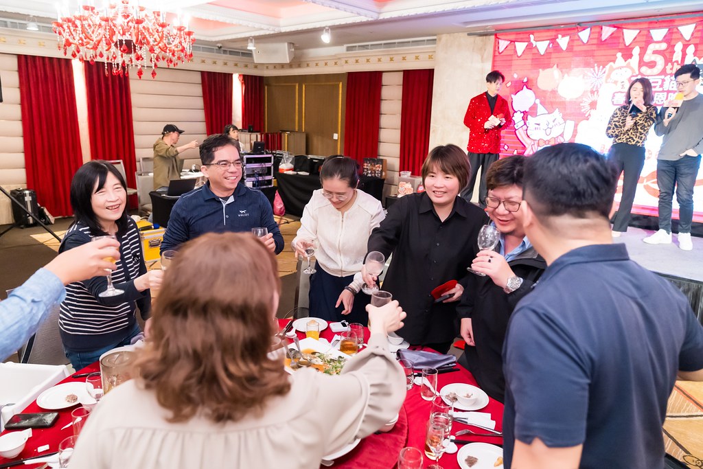 [活動攝影、即拍即印]吉逗貓 春酒感恩晚宴-最專業的團隊完成每場完美活動攝影，拍的不只好更要快! #活動攝影