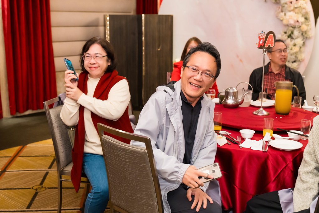 [活動攝影、即拍即印]吉逗貓 春酒感恩晚宴-最專業的團隊完成每場完美活動攝影，拍的不只好更要快! #雲端攝影