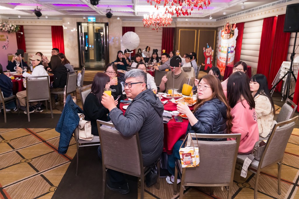[活動攝影、即拍即印]吉逗貓 春酒感恩晚宴-最專業的團隊完成每場完美活動攝影，拍的不只好更要快! #尾牙攝影