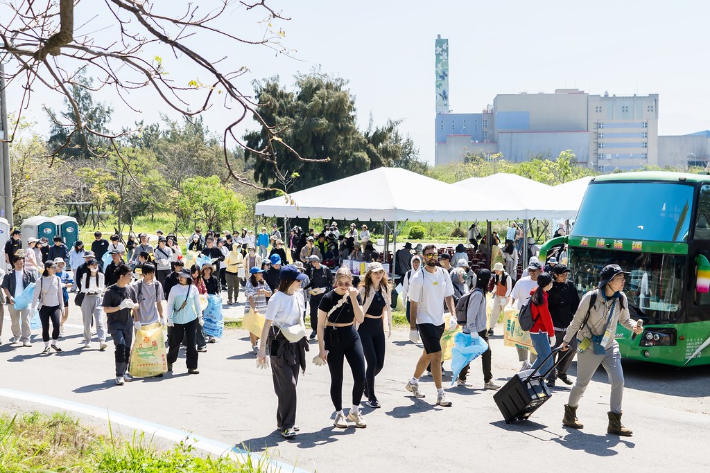 [活動攝影]2025犀牛盾淨灘活動-苗栗-最專業的團隊完成每場完美活動攝影，拍的不只好更要快! #即拍即印