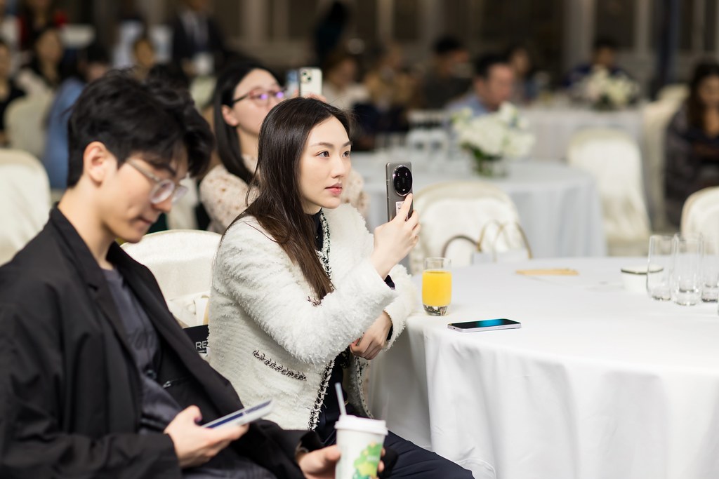 [活動攝影]HUGEL拉芙麗上市發表會-最專業的團隊完成每場完美活動攝影，拍的不只好更要快! #即拍即印