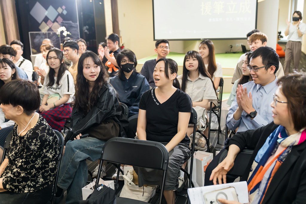 [活動攝影]陽明交大援筆立成頒獎典禮-最專業的團隊完成每場完美活動攝影，拍的不只好更要快! #活動拍攝