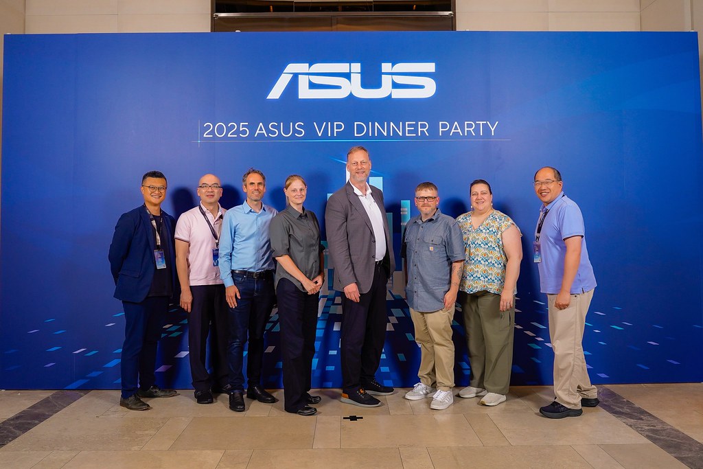 [即拍即印]2025 ASUS VIP DINNER PARTY-最專業的團隊完成每場完美活動攝影，拍的不只好更要快! #即拍即印