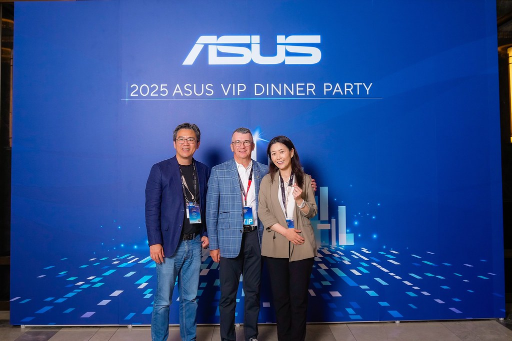 [即拍即印]2025 ASUS VIP DINNER PARTY-最專業的團隊完成每場完美活動攝影，拍的不只好更要快! #即拍即印