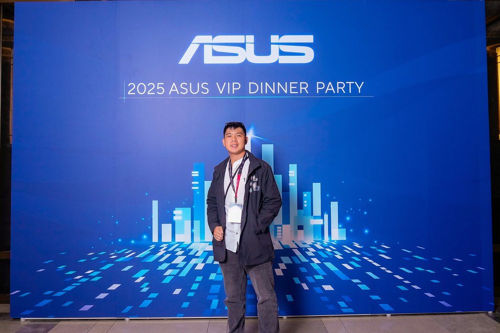 [即拍即印]2025 ASUS VIP DINNER PARTY-最專業的團隊完成每場完美活動攝影，拍的不只好更要快! #雲端攝影