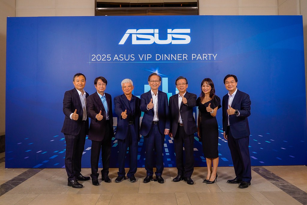 [即拍即印]2025 ASUS VIP DINNER PARTY-最專業的團隊完成每場完美活動攝影，拍的不只好更要快! #尾牙攝影