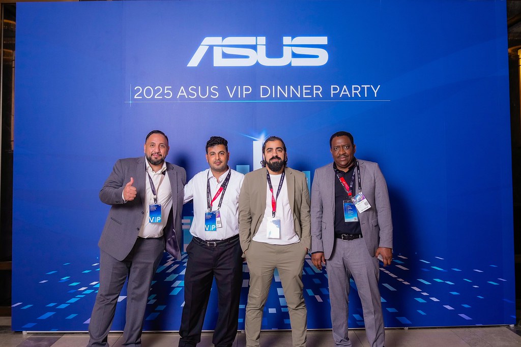 [即拍即印]2025 ASUS VIP DINNER PARTY-最專業的團隊完成每場完美活動攝影，拍的不只好更要快! #即拍即印