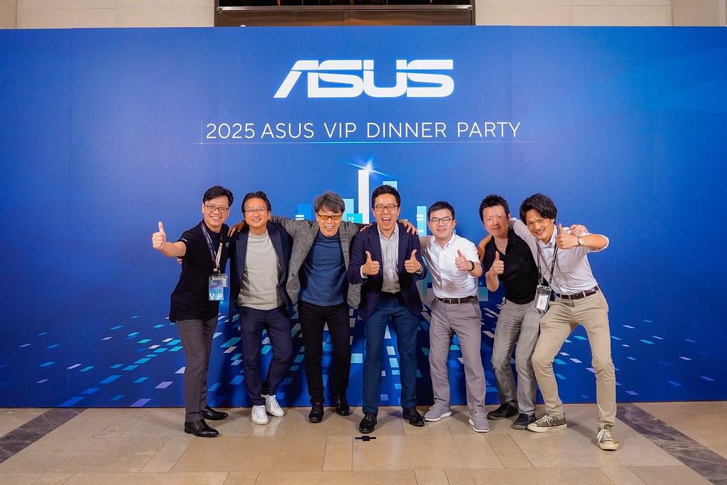 [即拍即印]2025 ASUS VIP DINNER PARTY-最專業的團隊完成每場完美活動攝影，拍的不只好更要快! #尾牙攝影