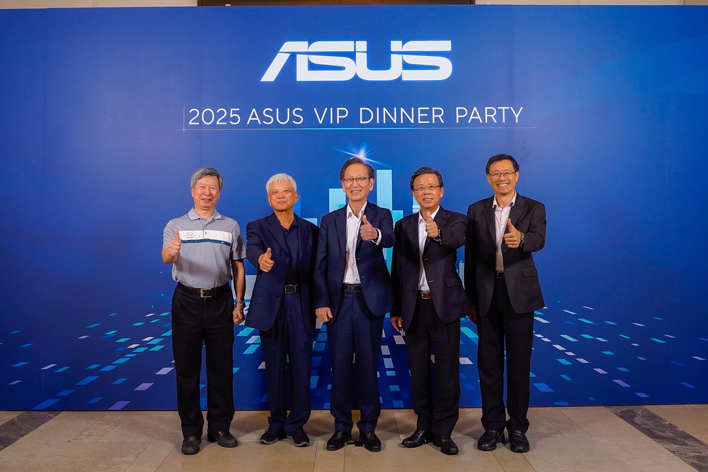 [即拍即印]2025 ASUS VIP DINNER PARTY-最專業的團隊完成每場完美活動攝影，拍的不只好更要快! #雲端攝影