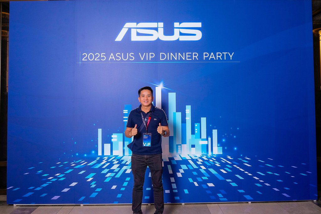[即拍即印]2025 ASUS VIP DINNER PARTY-最專業的團隊完成每場完美活動攝影，拍的不只好更要快! #尾牙攝影