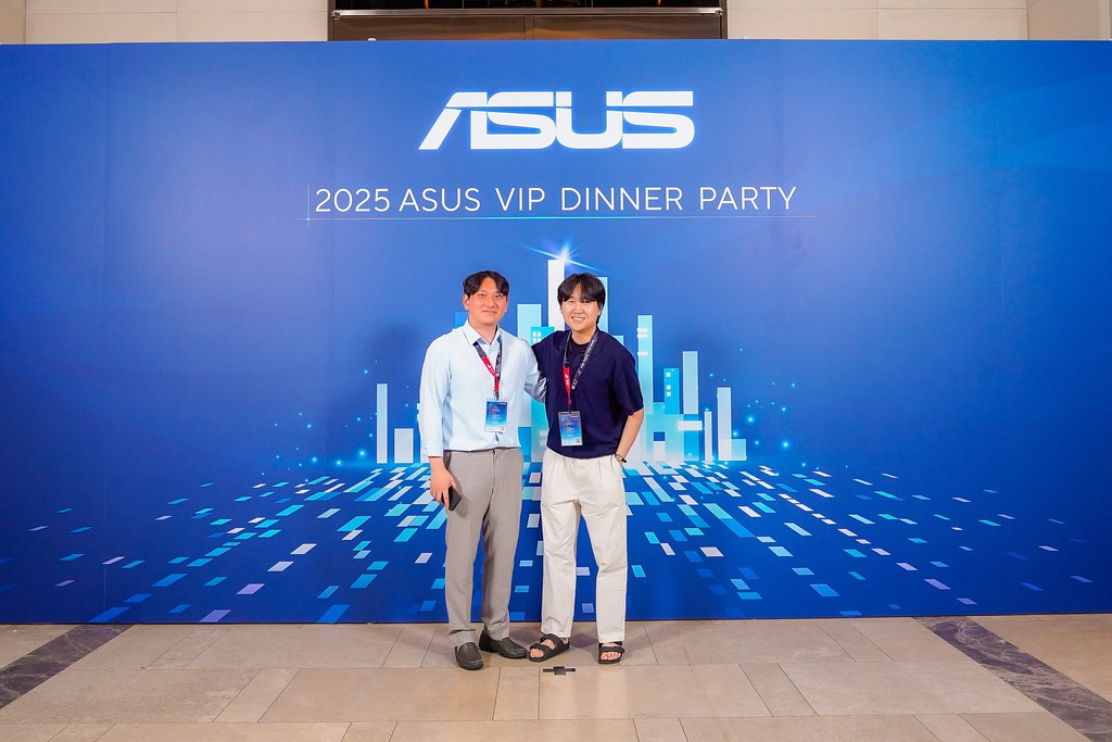 [即拍即印]2025 ASUS VIP DINNER PARTY-最專業的團隊完成每場完美活動攝影，拍的不只好更要快! #尾牙攝影