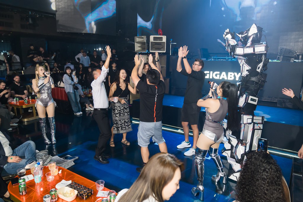 [活動攝影]2025 GIGABYTE EDGE BEATS PARTY-最專業的團隊完成每場完美活動攝影，拍的不只好更要快! #活動拍立得