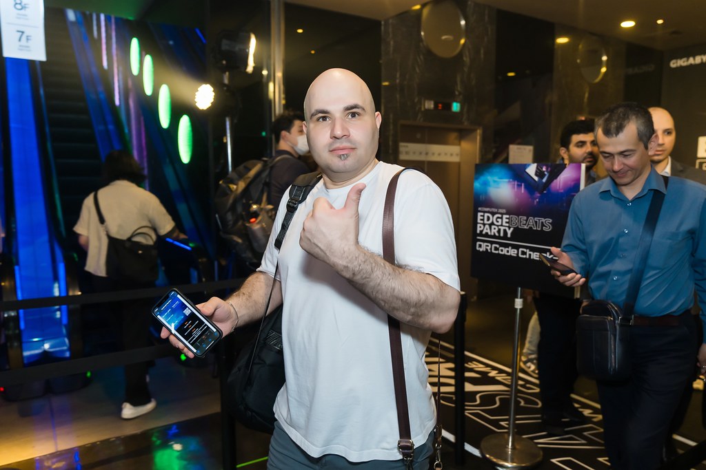 [活動攝影]2025 GIGABYTE EDGE BEATS PARTY-最專業的團隊完成每場完美活動攝影，拍的不只好更要快! #尾牙攝影