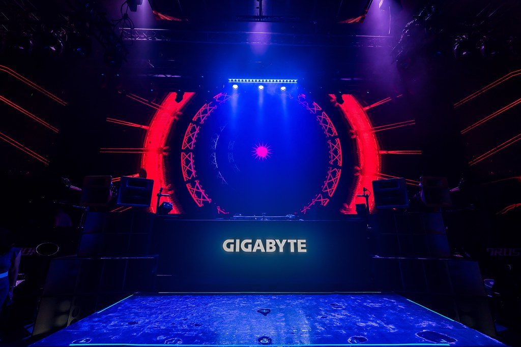 [活動攝影]2025 GIGABYTE EDGE BEATS PARTY-最專業的團隊完成每場完美活動攝影，拍的不只好更要快! #尾牙攝影